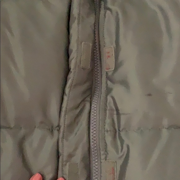 Gap Vest - Picture 5 of 7